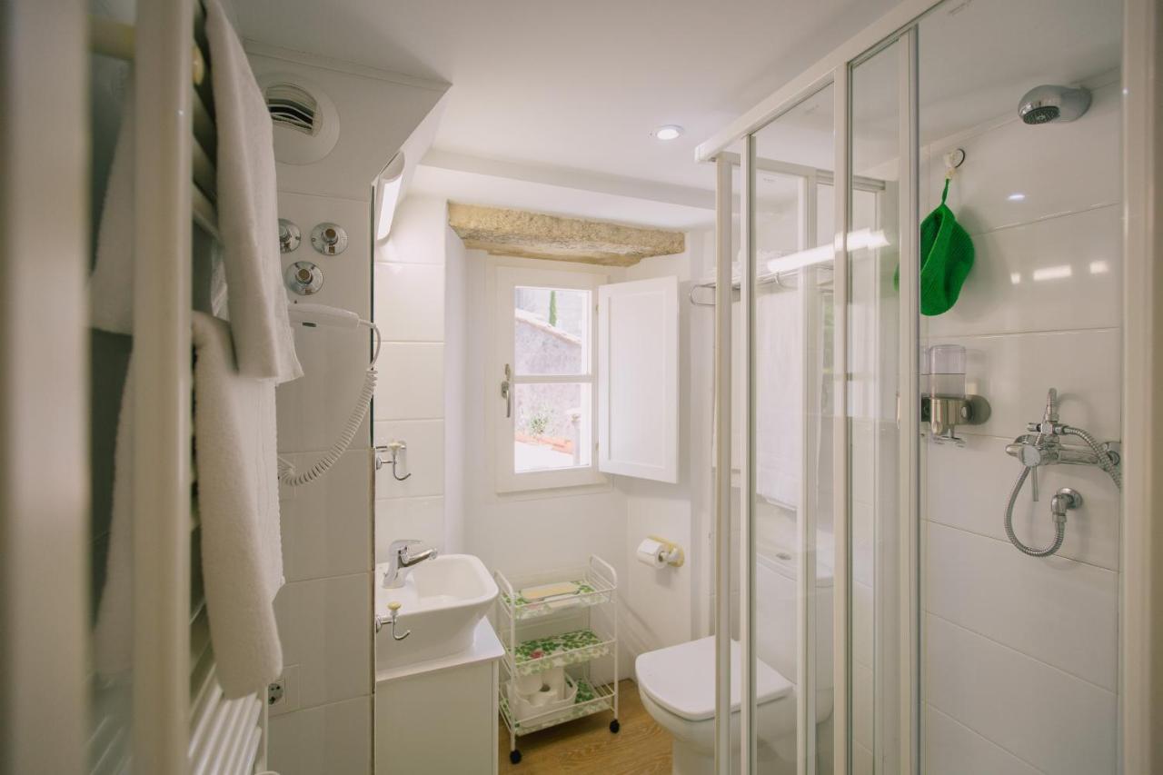 Roompedra Apartamentos Turisticos Santiago de Compostela Kültér fotó